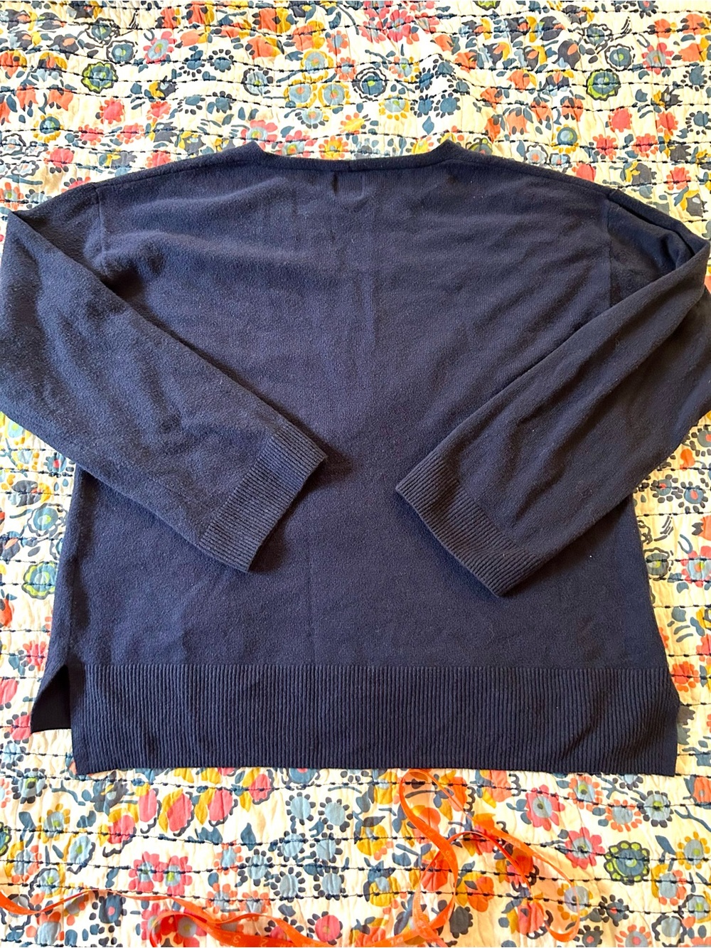 Gap maternity Navy Blue matching set V‑Neck Sweater & Pants CashSoft Sz M - Picture 12 of 12